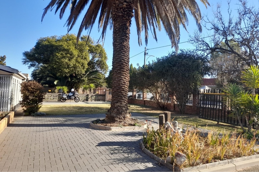 3 Bedroom Property for Sale in Flimieda North West